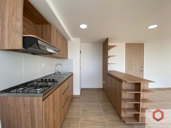 Apartamento de 3 alcobas en venta en Fontibon, Rionegro, 58 m² · foto 3 de 15