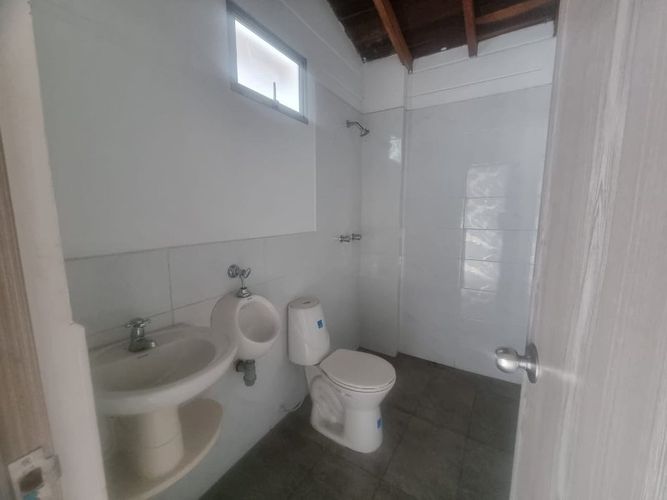 Local en arriendo en Zona Centro, Envigado, 98 m² · foto 2 de 9