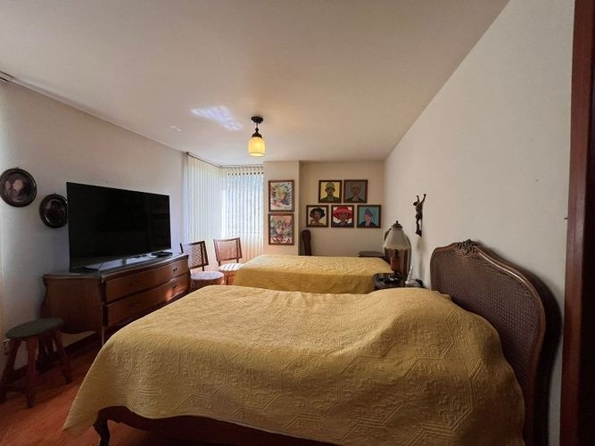 Apartamento de 3 alcobas en arriendo en El Poblado, Medellín, 150 m² · foto 4 de 20