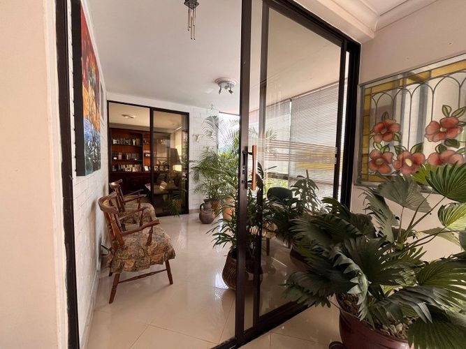Apartamento de 3 alcobas en arriendo en El Poblado, Medellín, 150 m² · foto 17 de 20