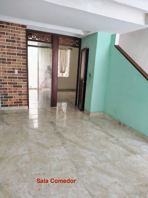 Casa de 3 alcobas en venta en El Cedral, Villavicencio, 162 m² · foto 4 de 23