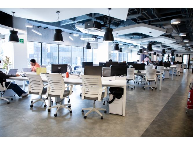 Oficina en arriendo en Milla De Oro, Medellín, 390 m² · foto 7 de 20