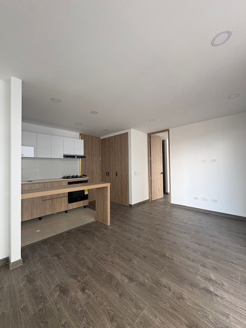 Apartaestudio en venta en Cedritos, Bogotá, 38 m² · foto 5 de 6