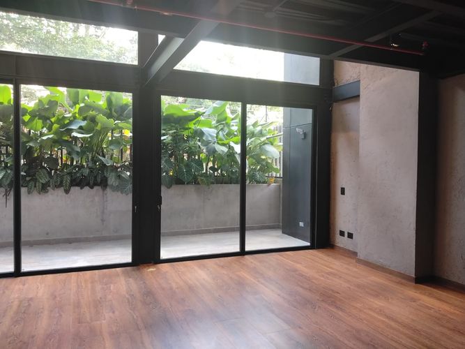 Apartamento de 1 alcoba en venta en El Poblado, Medellín, 110 m² · foto 2 de 17
