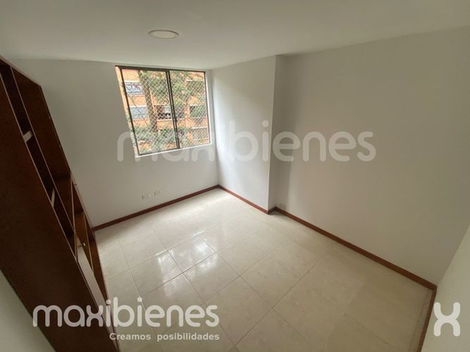 Apartamento de 3 alcobas en arriendo en Los Balsos, Medellín, 150 m² · foto 6 de 24