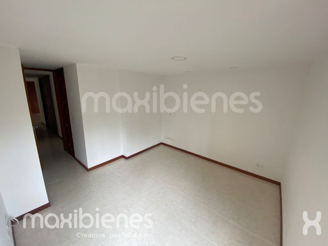 Apartamento de 3 alcobas en arriendo en Los Balsos, Medellín, 150 m² · foto 10 de 24