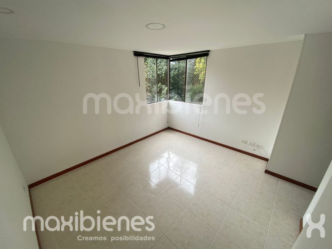Apartamento de 3 alcobas en arriendo en Los Balsos, Medellín, 150 m² · foto 11 de 24