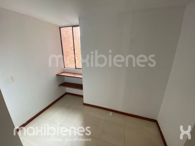 Apartamento de 3 alcobas en arriendo en Los Balsos, Medellín, 150 m² · foto 15 de 24