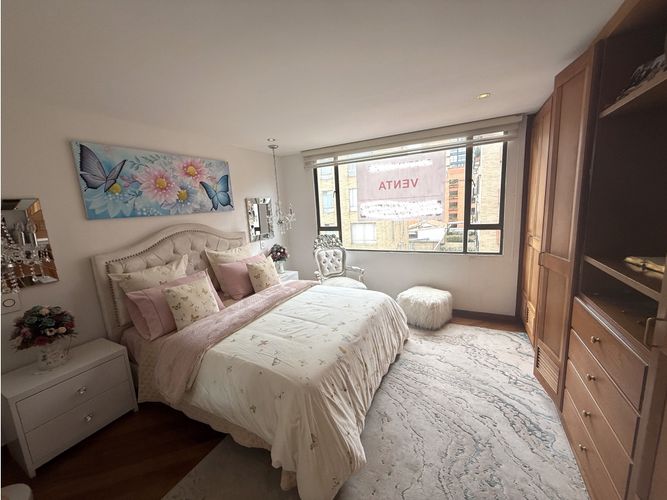 Apartamento de 4 alcobas en venta en Santa Paula, Bogotá, 177 m² · foto 22 de 24