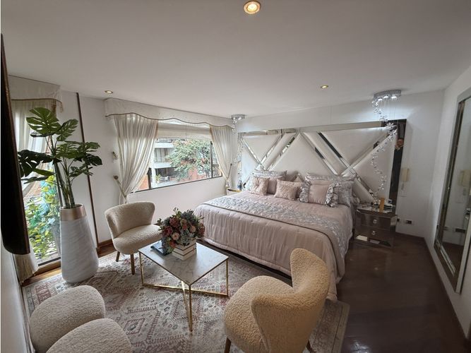 Apartamento de 4 alcobas en venta en Santa Paula, Bogotá, 177 m² · foto 23 de 24