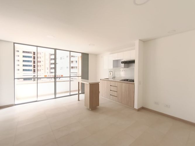 Apartamento de 3 alcobas en arriendo en Loma De La Doctora, Sabaneta, 70 m² · foto 2 de 20
