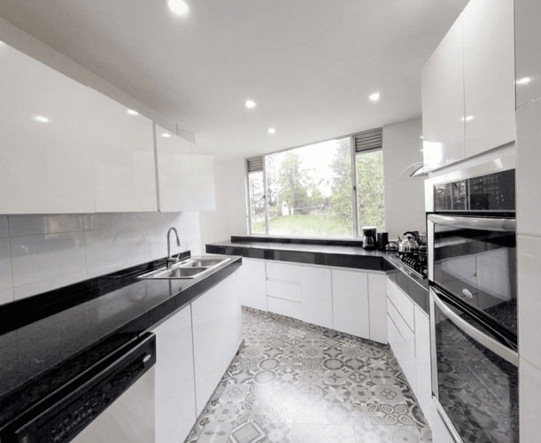 Apartamento de 3 alcobas en venta en Club De Los Lagartos, Bogotá, 190 m² · foto 8 de 20