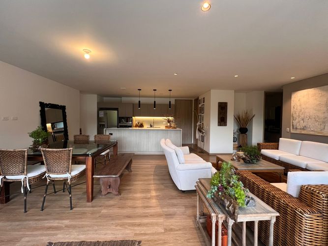 Apartamento de 2 alcobas en venta en Llano Grande, Rionegro, 113 m² · foto 4 de 17