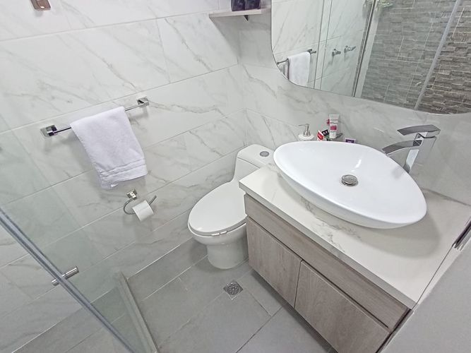 Apartamento de 3 alcobas en venta en Laureles, Medellín, 97 m² · foto 17 de 19