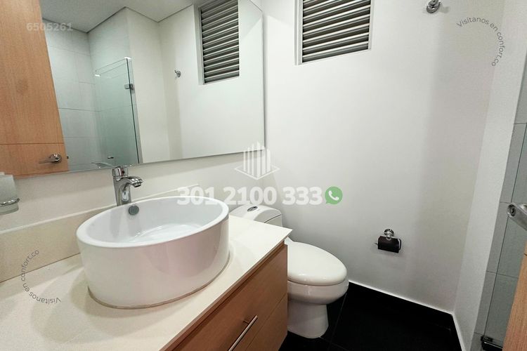 Apartamento de 2 alcobas en arriendo en Los Balsos, Medellín, 85 m² · foto 5 de 16