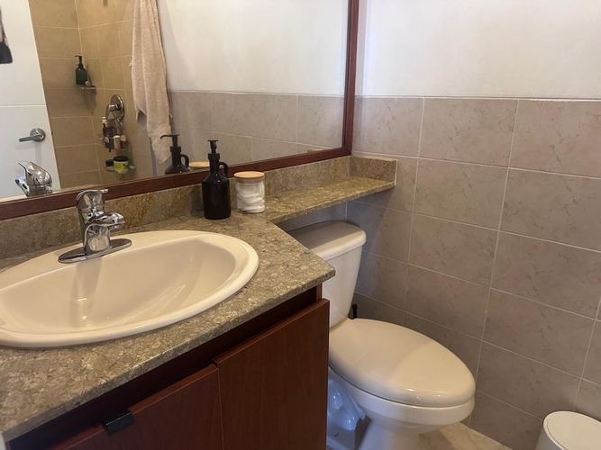 Apartamento de 2 alcobas en venta en El Poblado, Medellín, 127 m² · foto 16 de 17