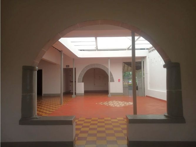 Casa de 3 alcobas en arriendo en Cabecera San Antonio De Prado, Medellín, 500 m² · foto 6 de 21