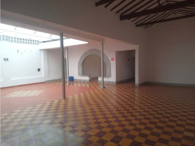 Casa de 3 alcobas en arriendo en Cabecera San Antonio De Prado, Medellín, 500 m² · foto 8 de 21