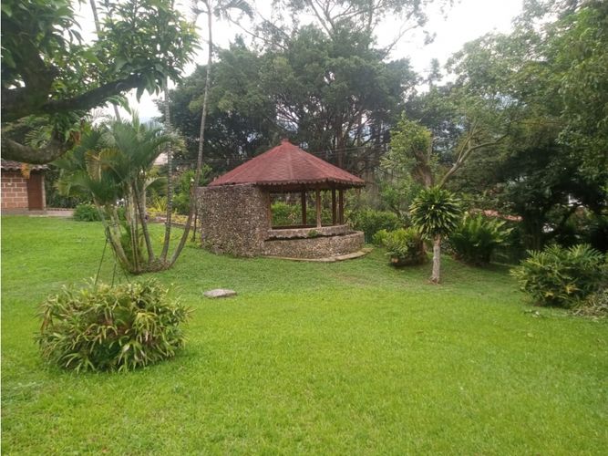 Casa de 3 alcobas en arriendo en Cabecera San Antonio De Prado, Medellín, 500 m² · foto 19 de 21