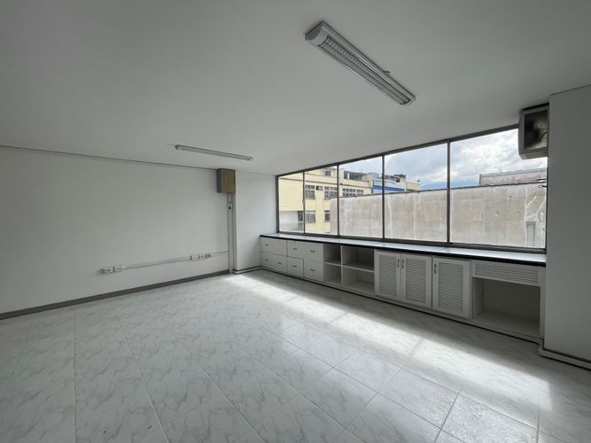 Oficina en venta en Centro, Armenia, 50 m² · foto 10 de 13