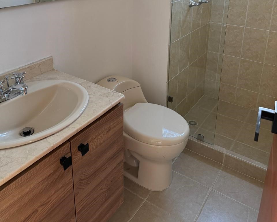 Apartamento en venta en El Poblado, Medellín · foto 12 de 12