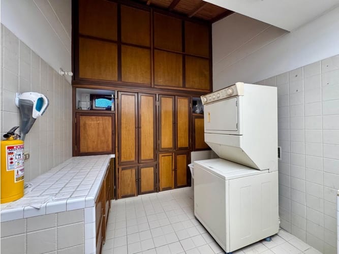 Casa de 3 alcobas en venta en Menzuly, Piedecuesta, 325 m² · foto 3 de 20