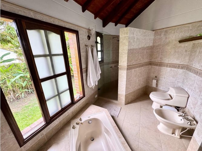 Casa de 3 alcobas en venta en Menzuly, Piedecuesta, 325 m² · foto 18 de 20