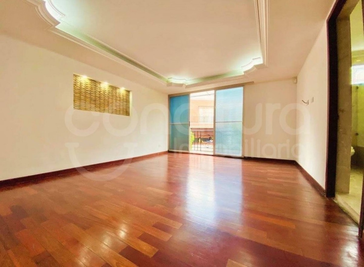 Apartamento en venta en El Poblado, Medellín 4