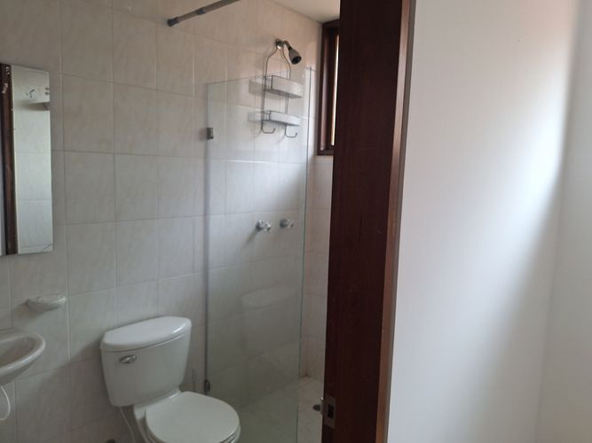 Casa de 5 alcobas en venta en San Jose De Bavaria, Bogotá, 550 m² · foto 12 de 24