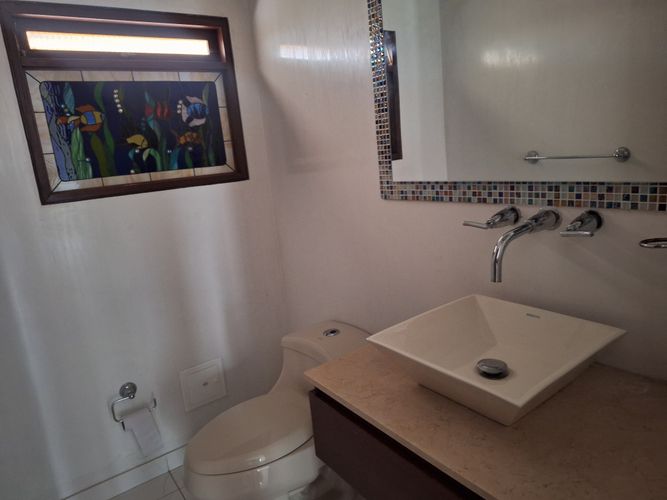 Casa de 5 alcobas en venta en San Jose De Bavaria, Bogotá, 550 m² · foto 7 de 24