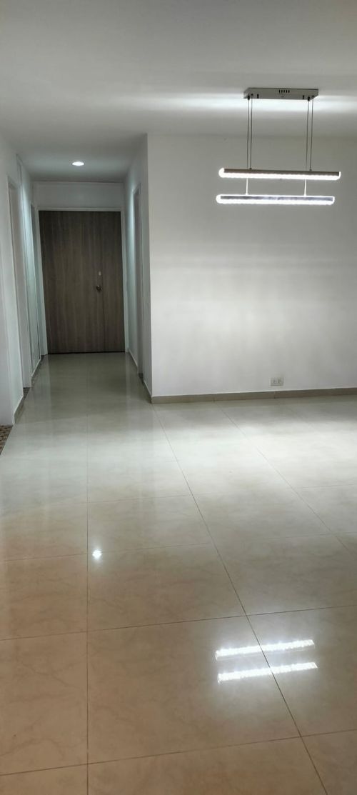 Apartamento de 3 alcobas en venta en El Ingenio, Cali, 106 m² · foto 12 de 24