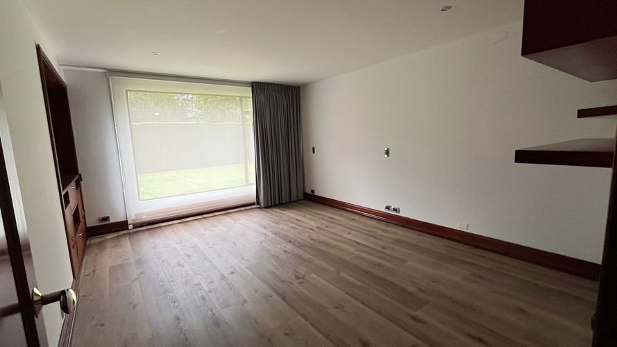Casa de 4 alcobas en venta en San Simón, Bogotá, 550 m² · foto 16 de 24