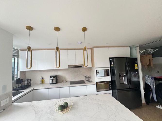 Apartamento de 3 alcobas en venta en Cerros De Guadalcanal, Envigado, 90 m² · foto 9 de 19
