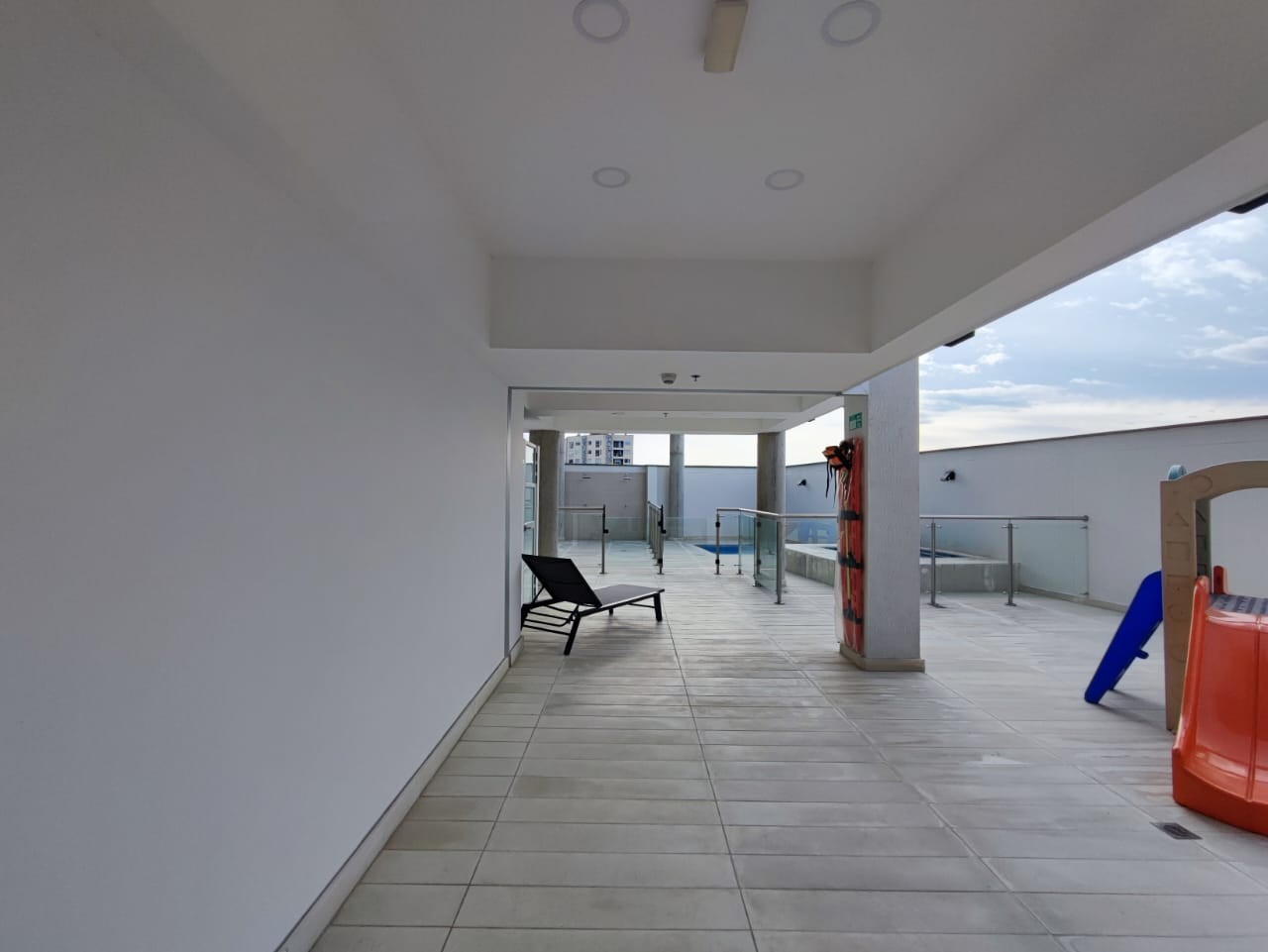 Apartaestudio en venta en Avenida Santander, Manizales · foto 18 de 24