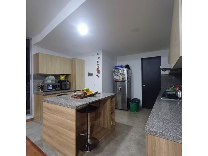 Apartamento de 4 alcobas en venta en Teusaquillo, Bogotá, 119 m² · foto 2 de 24