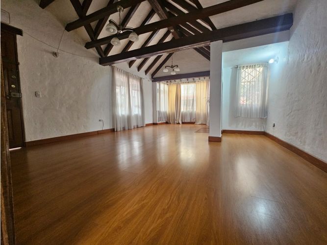 Casa en venta en Cedritos, Bogotá · foto 4 de 23