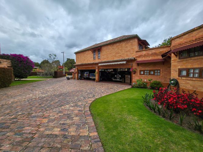 Casa en venta en Guaymaral, Bogotá · foto 3 de 18