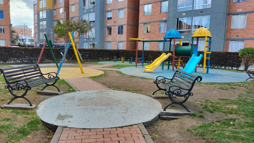 Apartamento de 3 alcobas en venta en Hato Sector Ii, Funza, 94 m² · foto 12 de 24