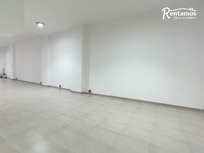 Bodega en venta en Viviendas Del Sur, Itagüí, 260 m² · foto 8 de 18