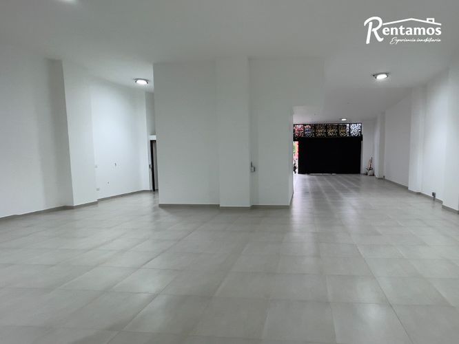 Bodega en venta en Viviendas Del Sur, Itagüí, 260 m² · foto 9 de 18