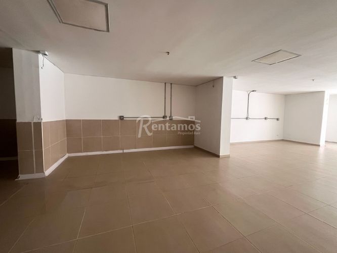 Local en arriendo en La Doctora, Sabaneta, 283 m² · foto 5 de 18