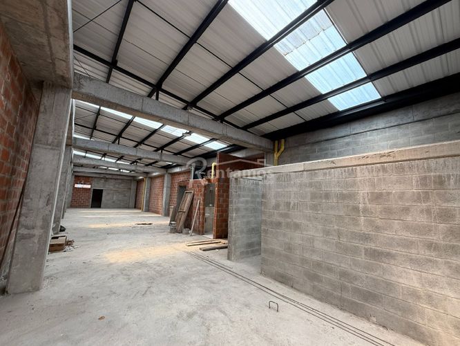 Bodega en venta en Trinidad, Medellín, 624 m² · foto 6 de 24