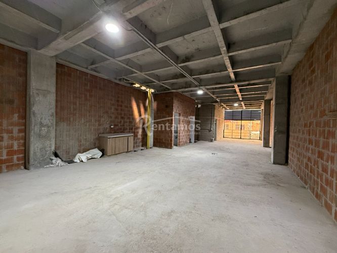 Bodega en venta en Trinidad, Medellín, 624 m² · foto 14 de 24