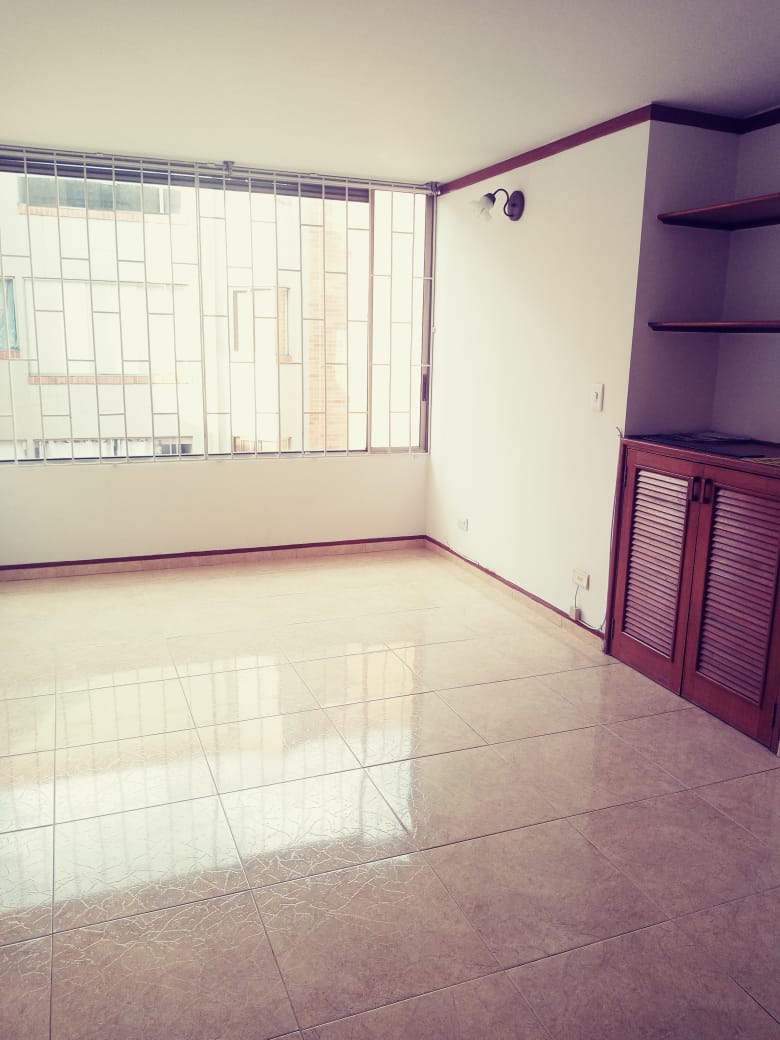 Apartamento en venta en San Rafael, Bogotá · foto 2 de 24
