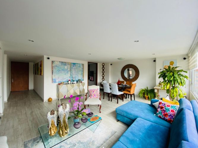 Apartamento en venta en Santa Barbara, Bogotá · foto 3 de 15