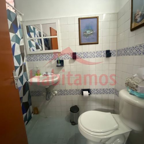 Casa de 6 alcobas en venta en Calasanz, Medellín, 320 m² · foto 9 de 23