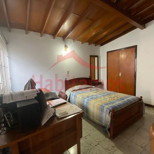 Casa de 6 alcobas en venta en Calasanz, Medellín, 320 m² · foto 19 de 23