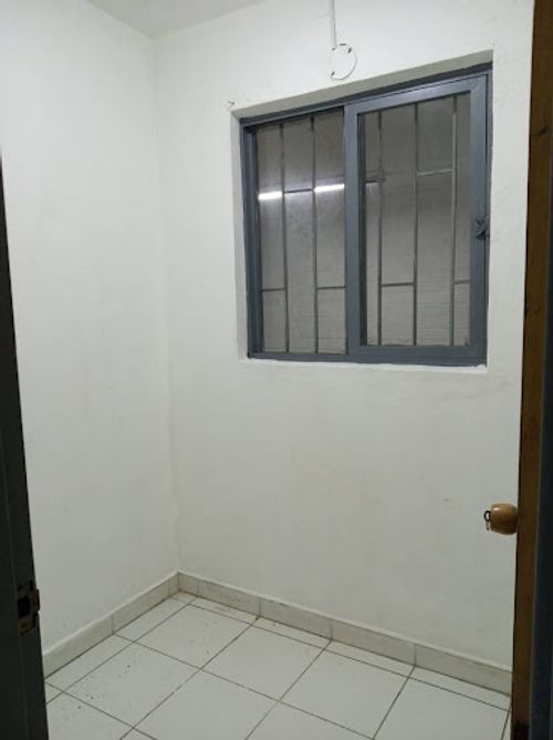 Bodega en arriendo en San Diego, Medellín, 140 m² · foto 8 de 8