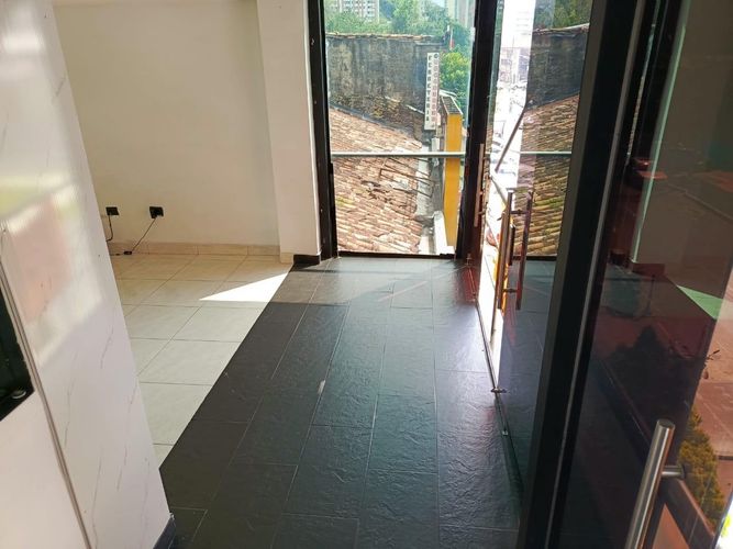 Oficina en arriendo en San Diego, Medellín, 35 m² · foto 5 de 8