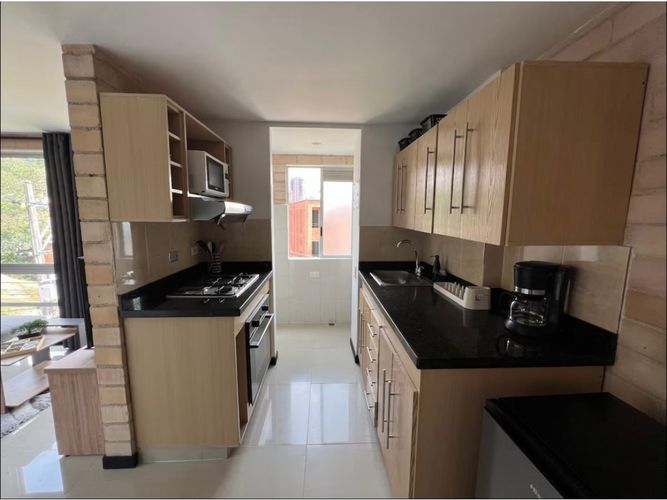Apartaestudio en venta en Los Naranjos, Medellín, 38 m² · foto 6 de 13